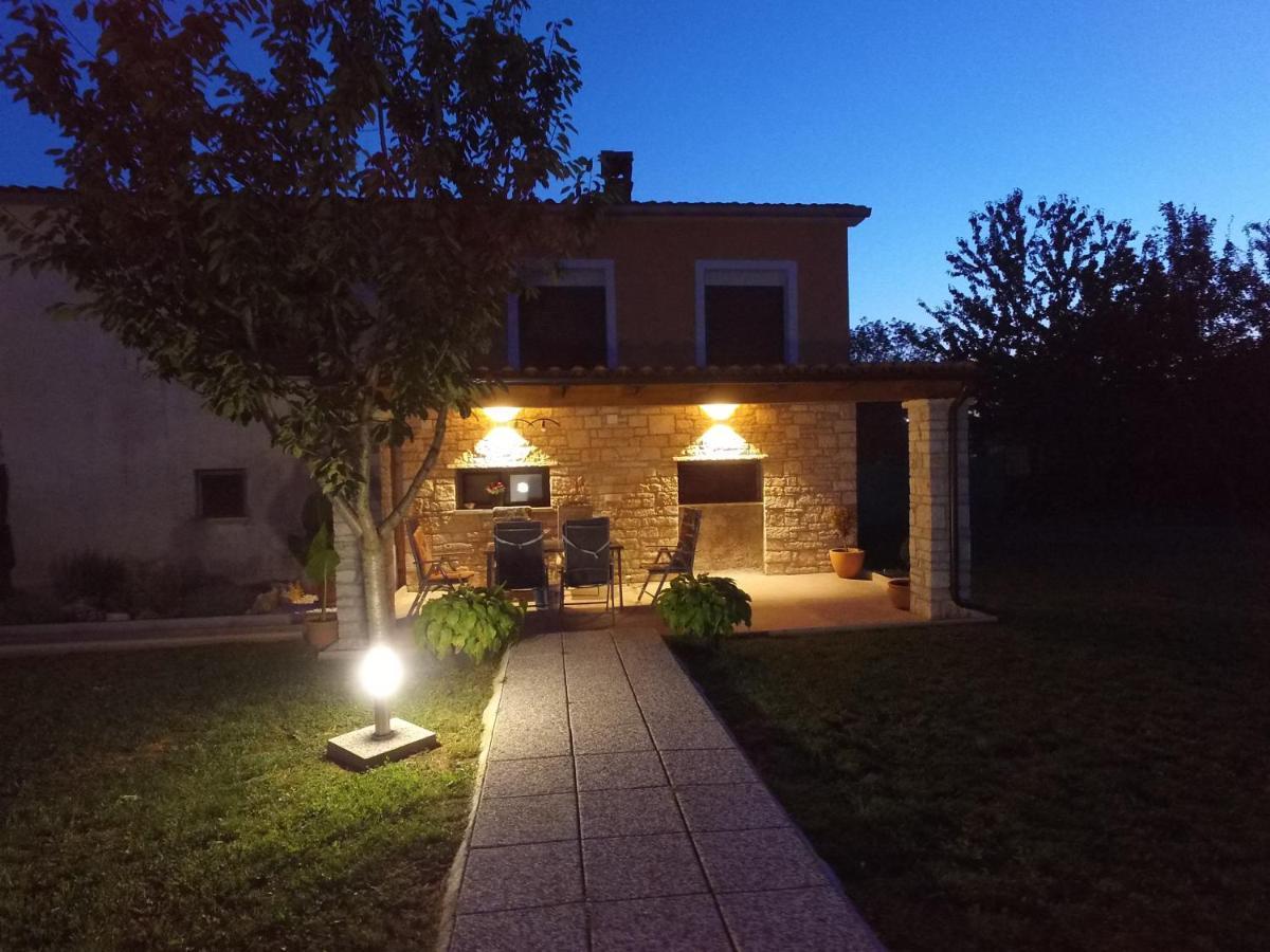 Holiday Apartment Ariella Krizanici Εξωτερικό φωτογραφία