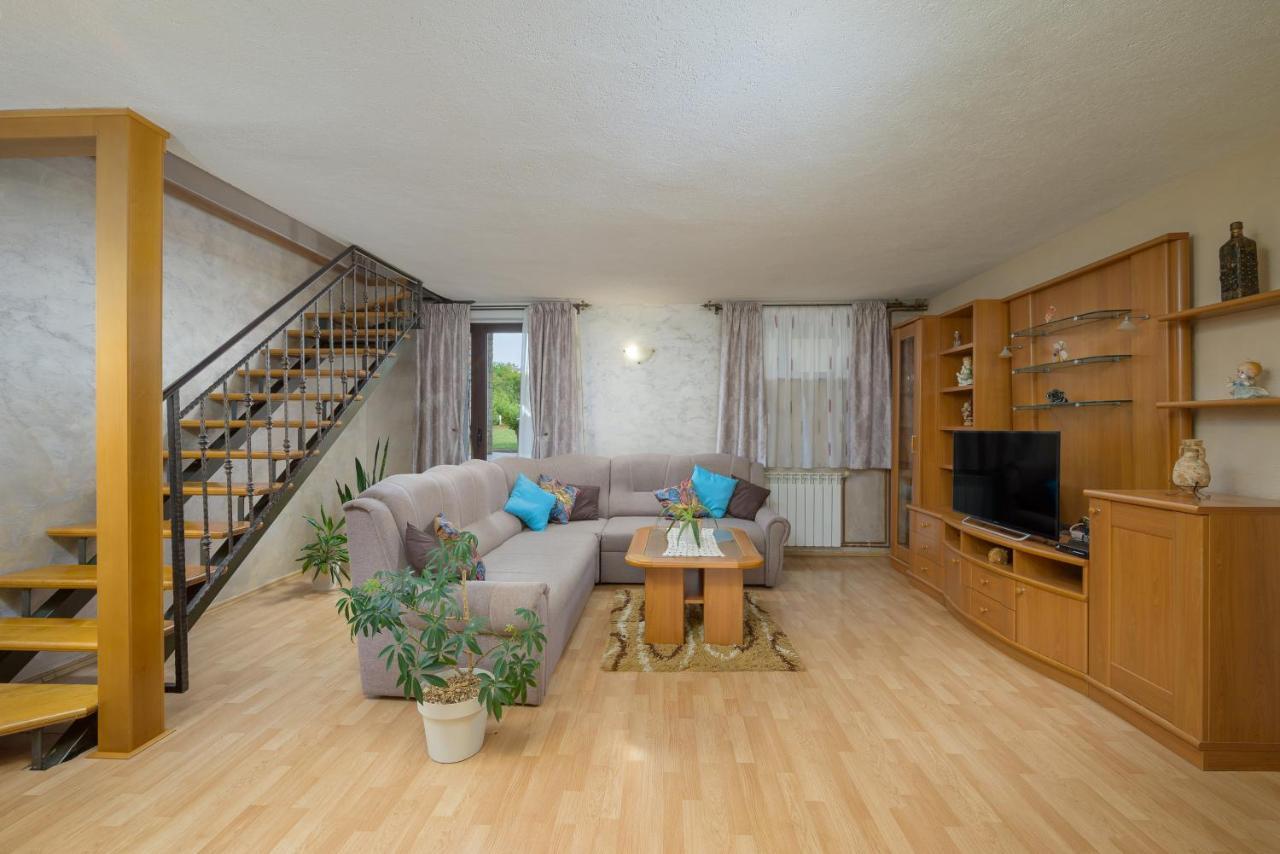 Holiday Apartment Ariella Krizanici Εξωτερικό φωτογραφία