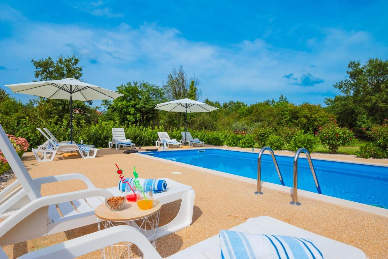 Holiday Apartment Ariella Krizanici Εξωτερικό φωτογραφία